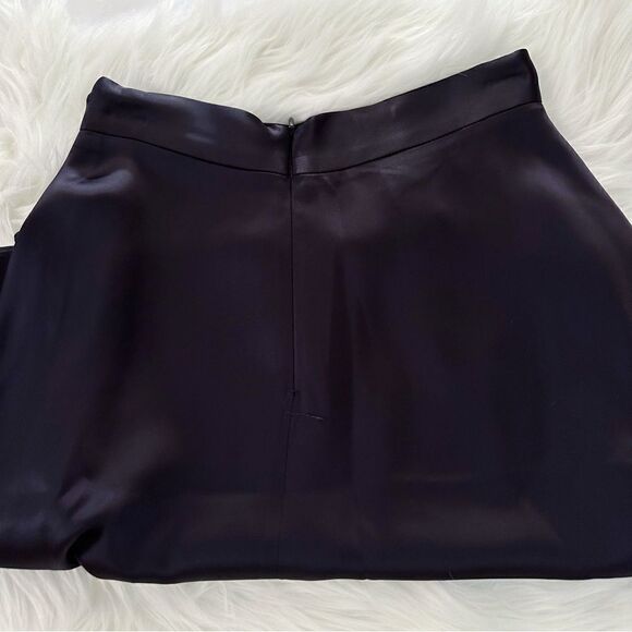 ᴇᴜᴄ ᴇᴍᴘᴏʀɪᴏ ᴀʀᴍᴀɴɪ ꜱᴀᴛɪɴ ᴀ-ʟɪɴᴇ ꜰᴏʀᴍᴀʟ ᴍɪᴅɪ ꜱᴋɪʀᴛ - Picture 4 of 17